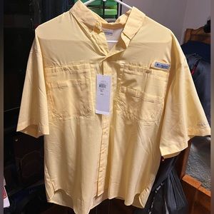 BRAND NEW COLUMBIA SHIRT